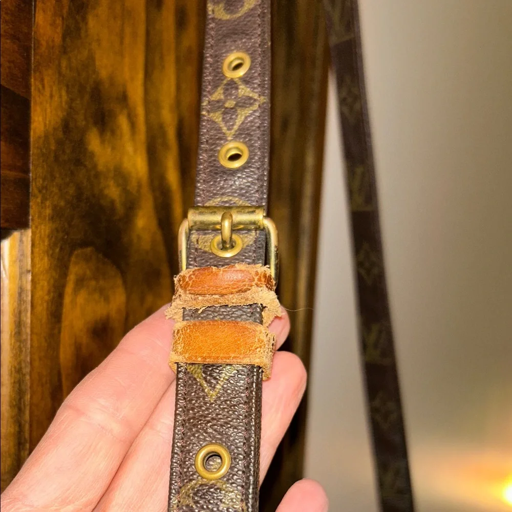 Louis Vuitton Monogram Brown Reporter Bag - Picture 7 of 16